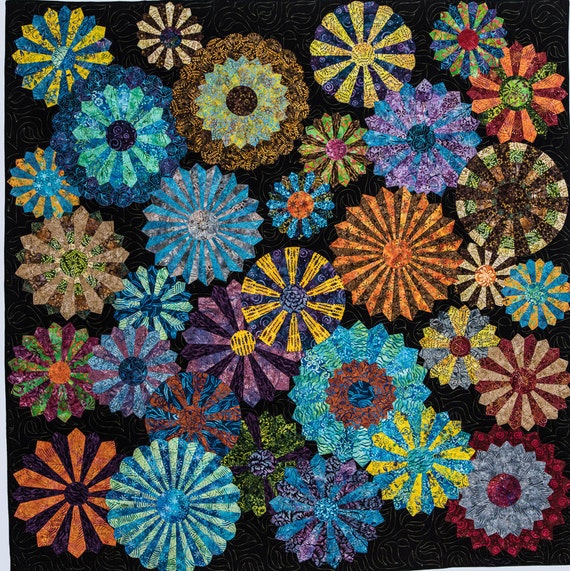 Midnight in the Garden With Friends - Modern Dresden Quilt Pattern