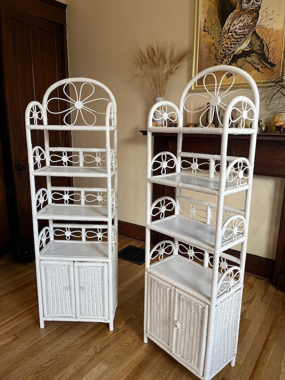Vintage 1970s 70s Wicker Rattan Daisy Floral Flower Power Shelves