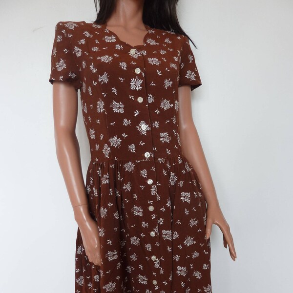 Vintage Brown Floral Print Shirtwaist Dress 70s 80s BURTON Boho Grunge Roses Scalloped Neckline Mod Rockabilly Retro