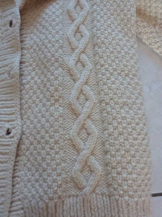 Hand Made Aran Knit Cardigan Beige Ivory Oversize… - image 6