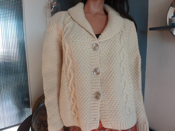 Hand Made Aran Knit Cardigan Beige Ivory Oversize… - image 1