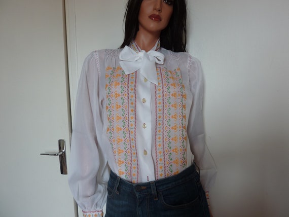Vintage 60s 70s Greek Hand Embroidered Blouse Whit