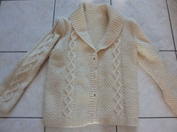 Hand Made Aran Knit Cardigan Beige Ivory Oversize… - image 4