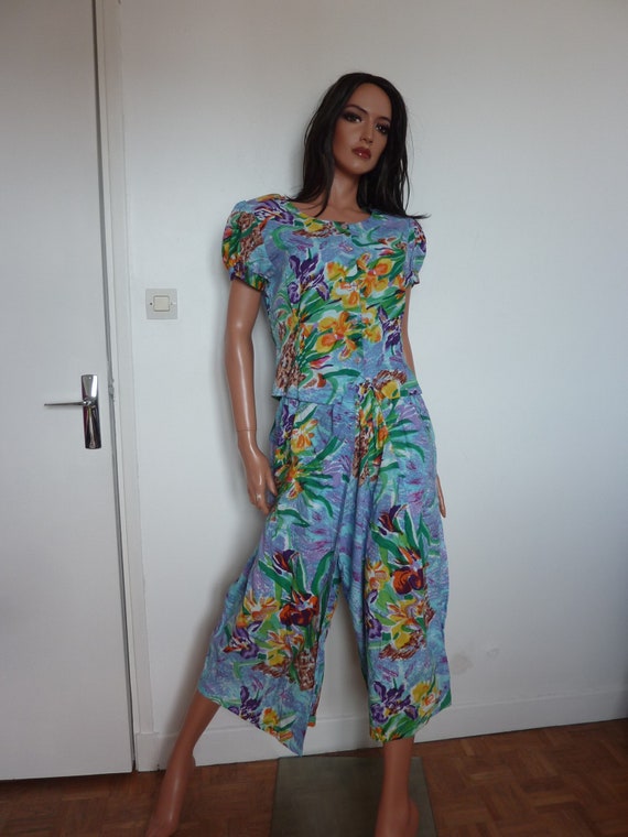 Vintage ISHWAR Trouser Suit Jumpsuit Indian Floral