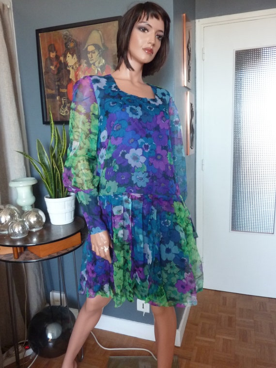 Beautiful 60s 70s Purple Floral Chiffon Dress Long