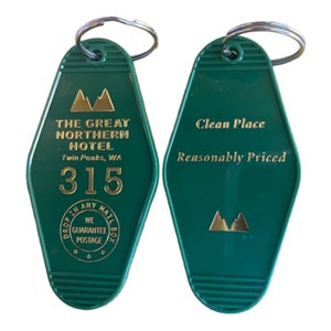 mountain version Twin Peaks Inspired &quot;GREAT NORTHERN HOTEL keychain - Green with Gold Lettering