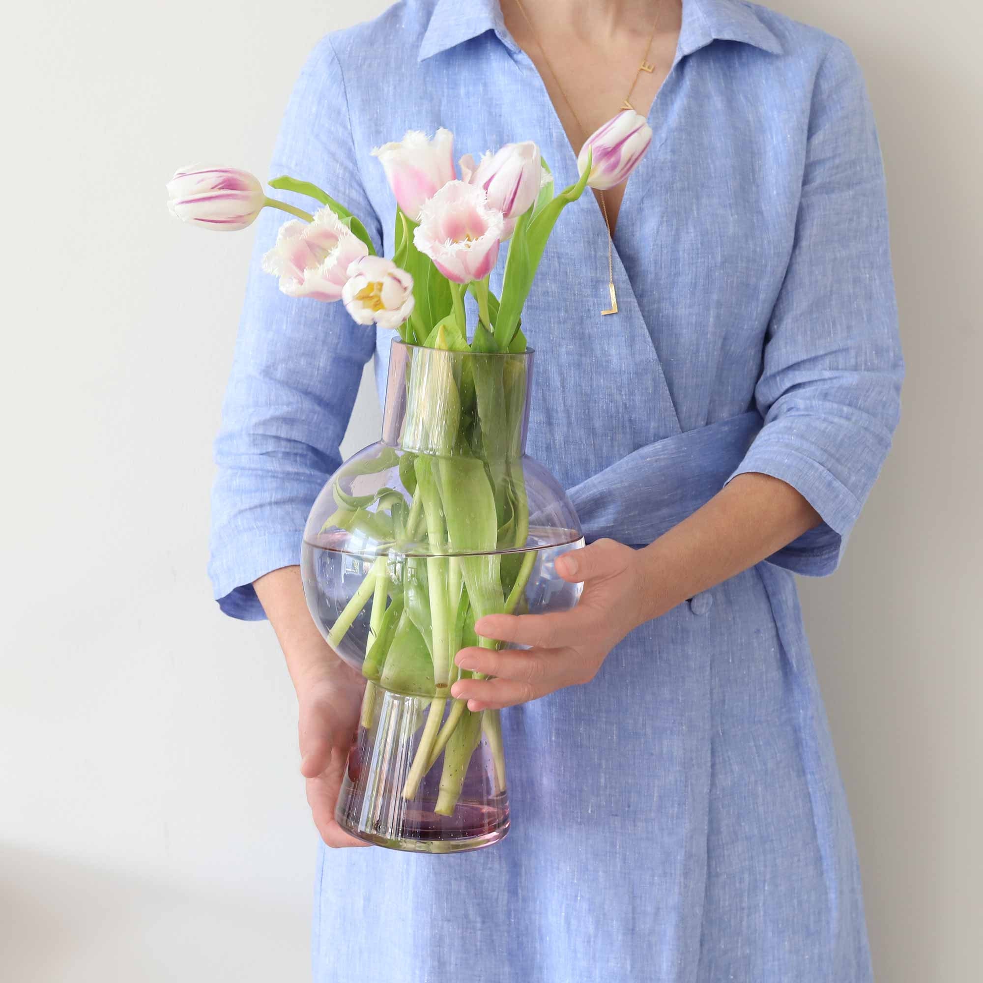 Vase de Fleurs en Rose Pastel