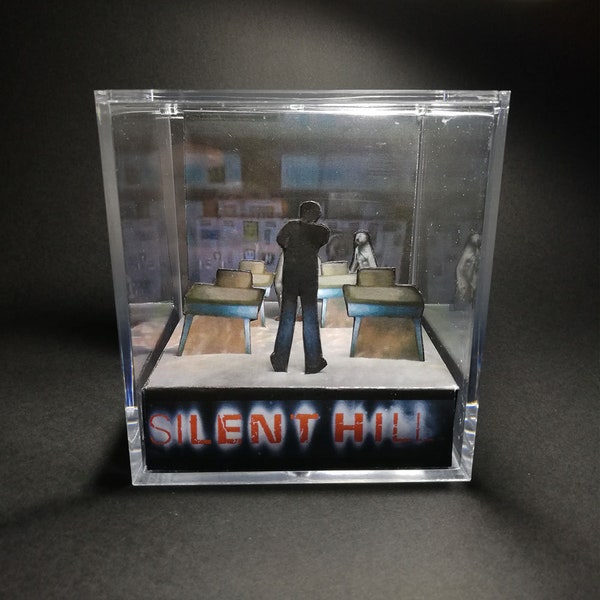 SILENT HILL 1 - Jeux vidéo rétro Diorama Cube - Harry Mason à l'école primaire de Midwich