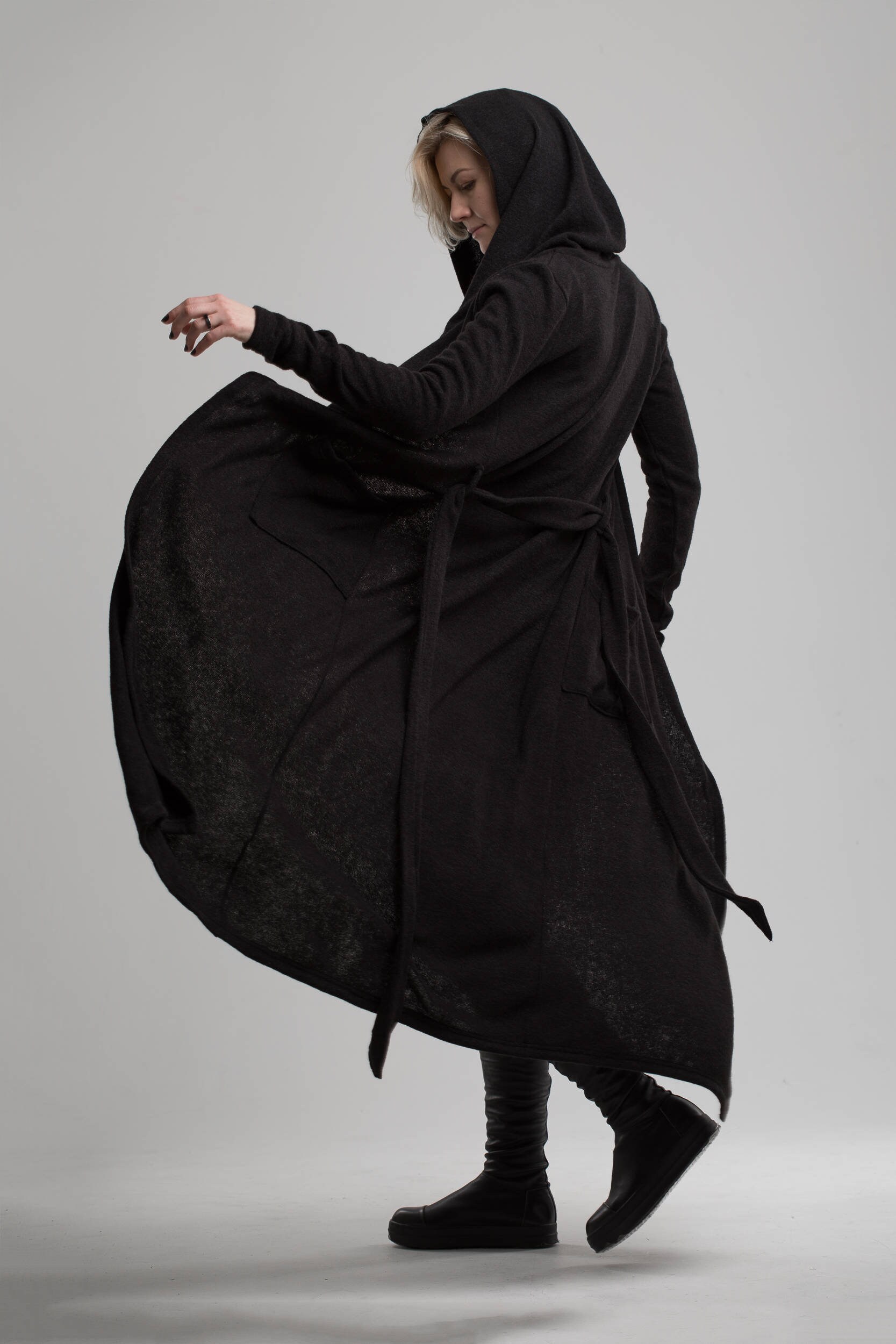 Gothic Cardigan Herren Lang – Kapuzenstrickjacke Mit Reißverschluss, Oversized, Für Streetwear & Kostüme