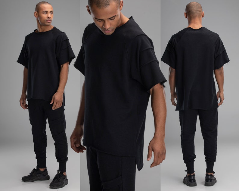 Geometrische Oversize-T-Shirt, schwarze Männer, asymmetrische Spitze, Baumwolle t-Shirt, Punk-Rock Steampunk Sci-Fi-genähte Kleidung, lässige street ... Geometrische Oversize-T-Shirt, schwarze Männer, asymmetrische Spitze, Baumwolle t-Shirt, Punk-Rock Steampunk Sci-Fi-genähte Kleidung, lässige street ...