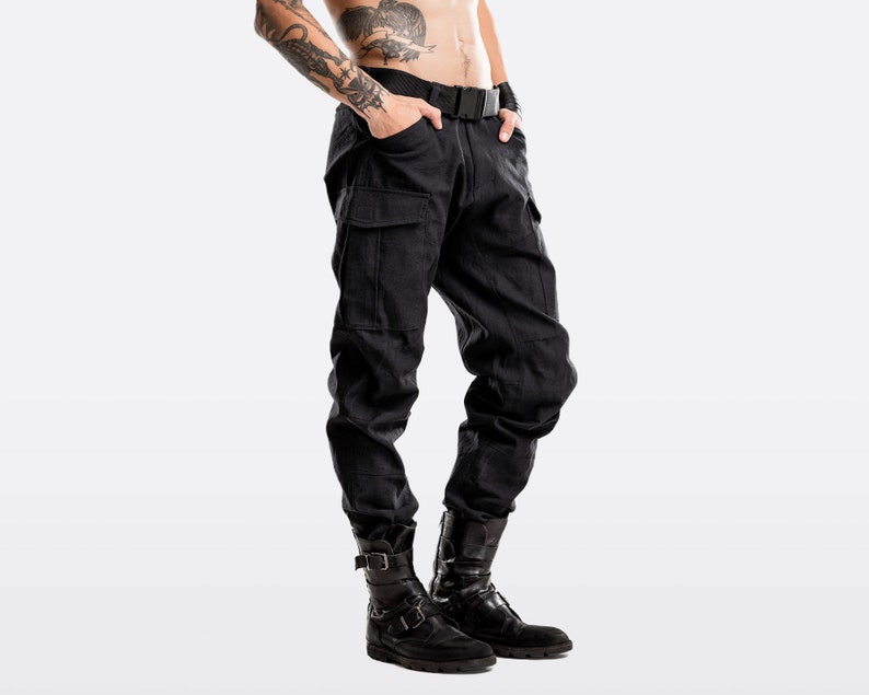 Schwarze Cargohose, futuristische Techwear Hose, Herrenhose, Gothic Hose, Rave Hose, Gothic Herren Hose, A0313 Bild 1