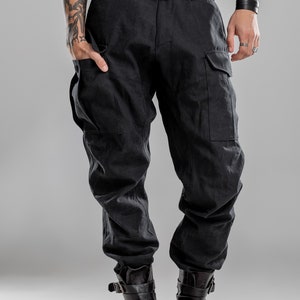 Schwarze Cargohose, futuristische Techwear Hose, Herrenhose, Gothic Hose, Rave Hose, Gothic Herren Hose, A0313 Bild 2