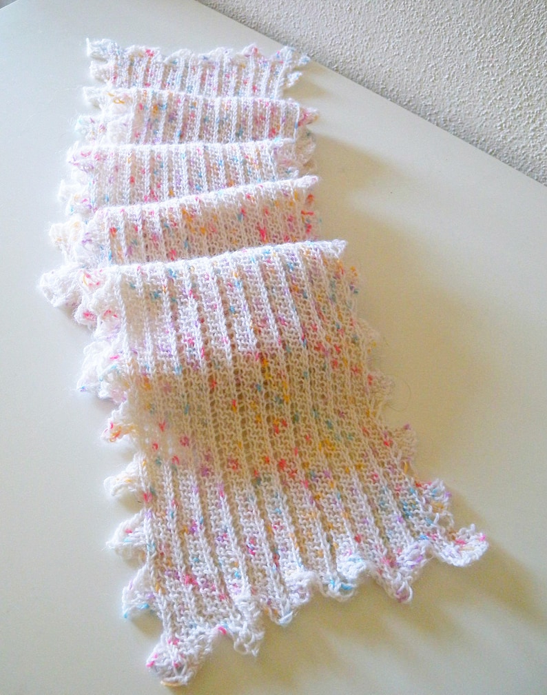 Frilly Scarf Knitting Pattern, Sock Yarn Accessory, Ribbed Knit