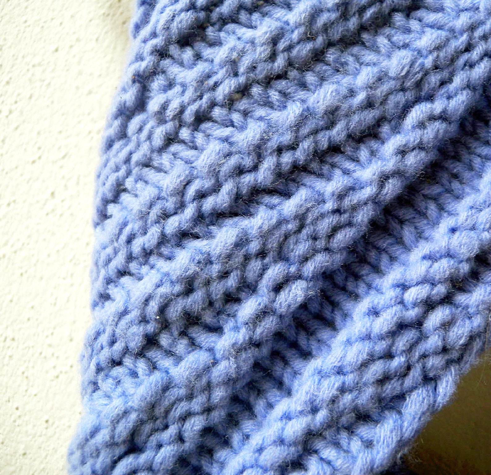 Infinity Scarf Knitting Pattern Using Bulky Yarn, Easy Pattern for