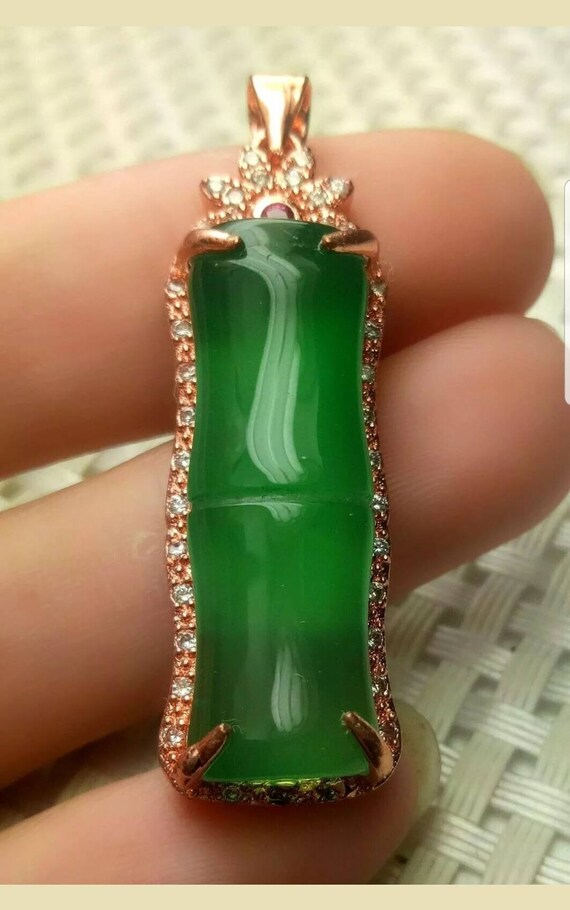 10% OFF- Certified Natural Jadeite Emerald Jade H… - image 1
