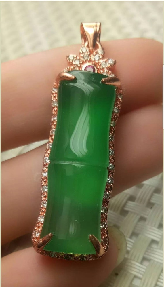 10% OFF- Certified Natural Jadeite Emerald Jade H… - image 2
