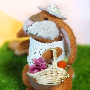 Poppy_needle felted bunny