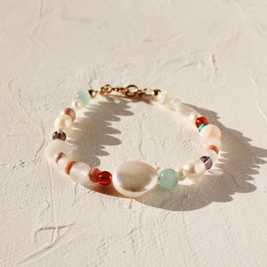 Pulsera de perlas gruesas, pulsera de cuentas multicolor, chapada en oro de 14 quilates, resistente al deslustre, pulsera inspirada en los años 90, regalo único para ella