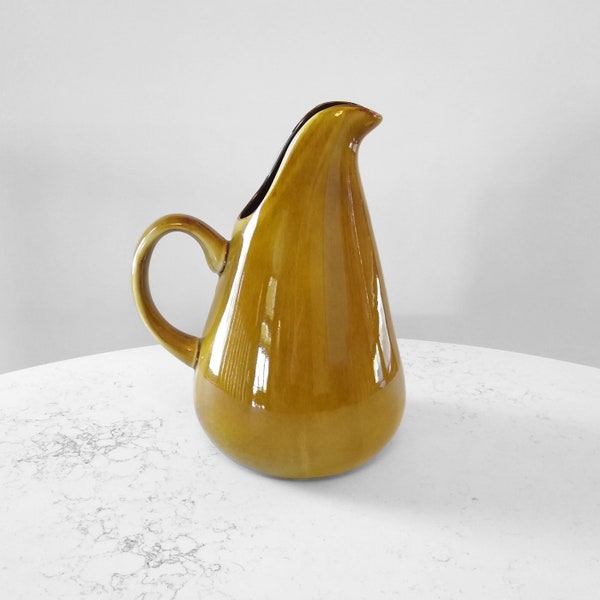 Vintage Russel Wright for Oneida American Modern pitcher, olive, tan or brown "chicory" color, large mid-century pitcher, 10 cup size