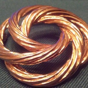 Lovely Vintage Monet Brooch Pin Textured Goldtone Signed