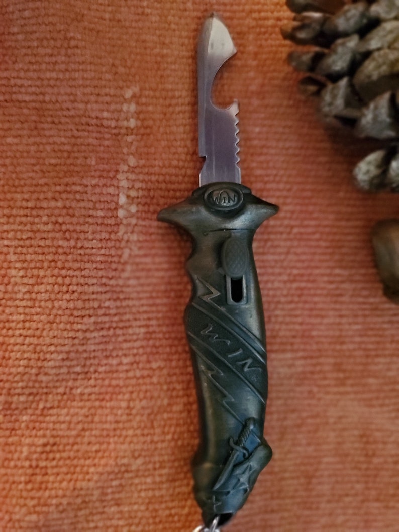 Vintage Tops Unique WIN Mini Springassist Switchblade OTF Knife on Original Keychain 1990s Etsy