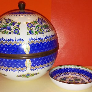 Email Studio Steinbock Lidded Enamelware Globe Jar and Pin Dish Vanity Set Folk Art Rare Pattern
