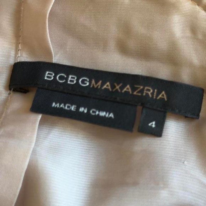 Vestido de lentejuelas en color rubor sedoso de BCBG-MAXAZRIA imagen 7