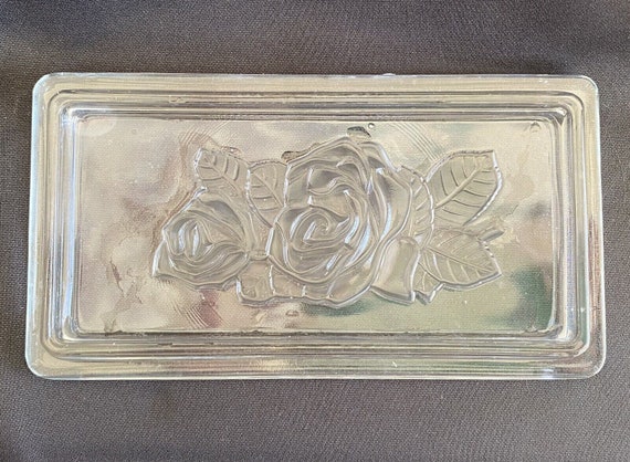 Vintage Engraved Rose Clear Glass Trinket Box Jew… - image 5