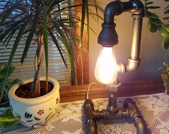 Industrial Vintage Pipe Lamp -Edison