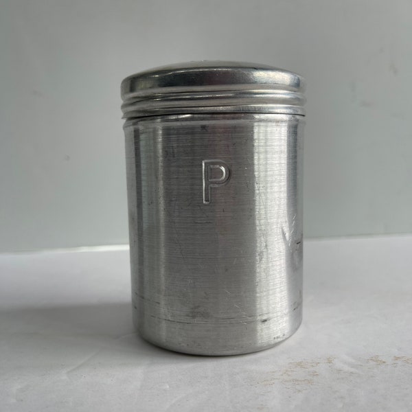 Aluminum Pepper Shaker - Vintage Shaker - Vintage Kitchen Decor - Kitchen Decoration - Gift for Cook - Sugar Shaker - Pepper Shaker