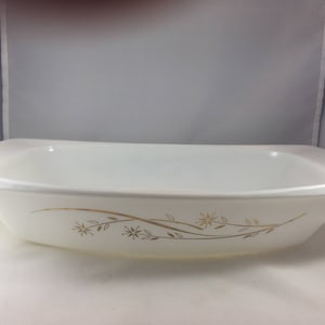 Pyrex 055 - Cocotte en Pyrex - Pyrex des années 1960 - Plat de cuisson en Pyrex - Pyrex doré - Pièce de service vintage - Pyrex 2 1/2 Quart - Pyrex vintage