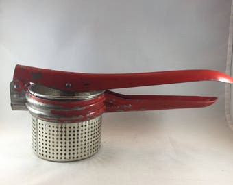 Vintage Potato Ricer -  Ricer Red Handle - Vintage Kitchen Decor - Red Kitchen - Kitchen Decoration - 1950's Kitchen - Kitchen Gadget
