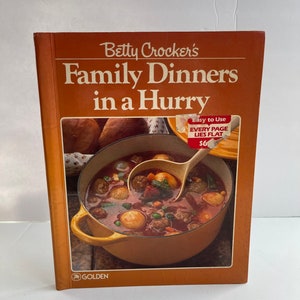 Betty Crocker&#39;s Family Dinners in a Hurry Cookbook - 1970s Cookbook - Vintage Kitchen - Recipe Collection - Spiral Cookbook - Retro Cookbook