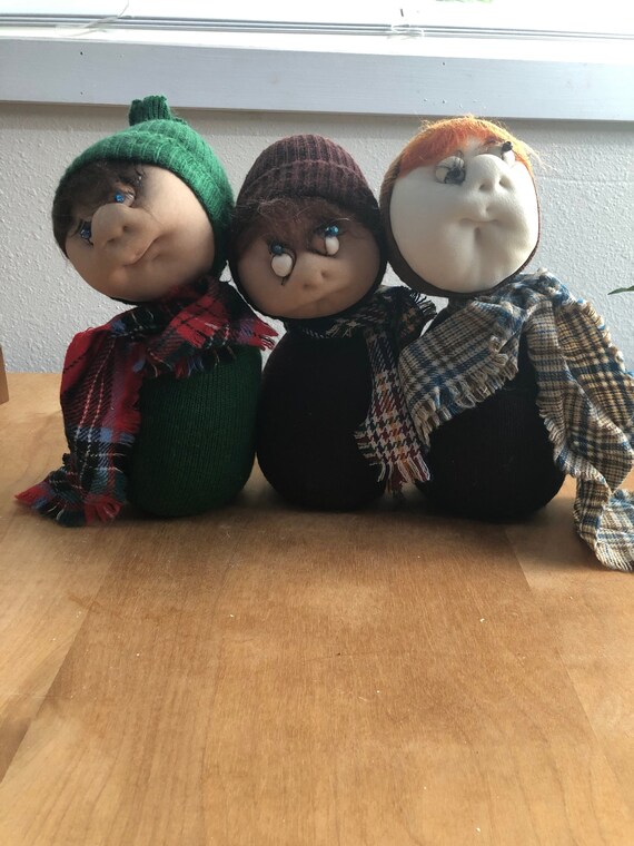 Vintage Cloth Caroler Set - 1980's Handmade Set - Vintage Christmas - Set of 3 Carolers - 1980s Christmas - Retro Christmas Decor
