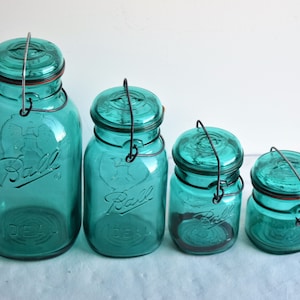 Vintage set van 4 groene bal ideale inmaakpotten met draaddekselklemmen/keukenaccessoires/groene glazen pot