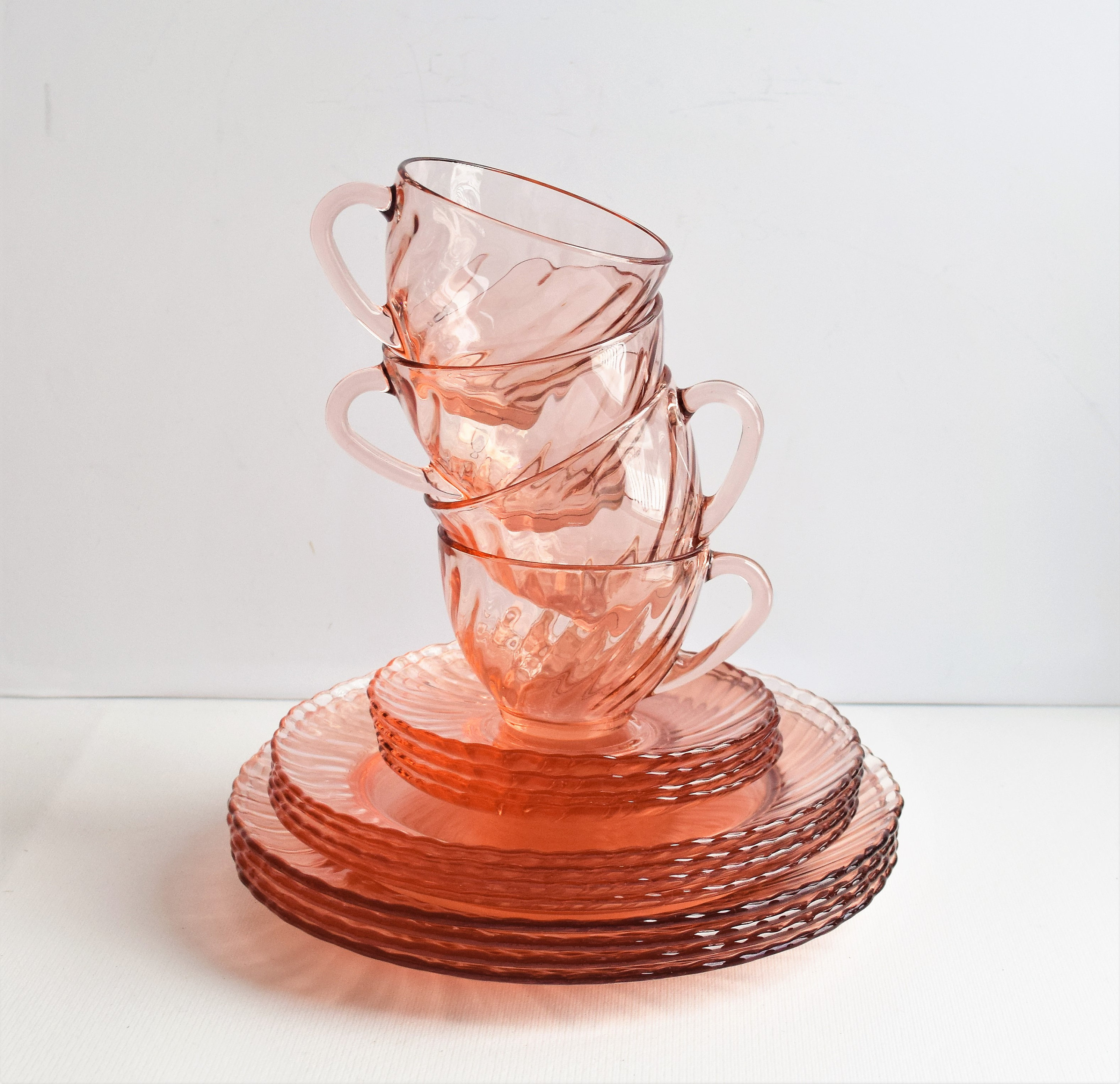 Vintage Arcoroc Rosaline Pink Swirl Dinnerware Set - 16 Piece - Etsy