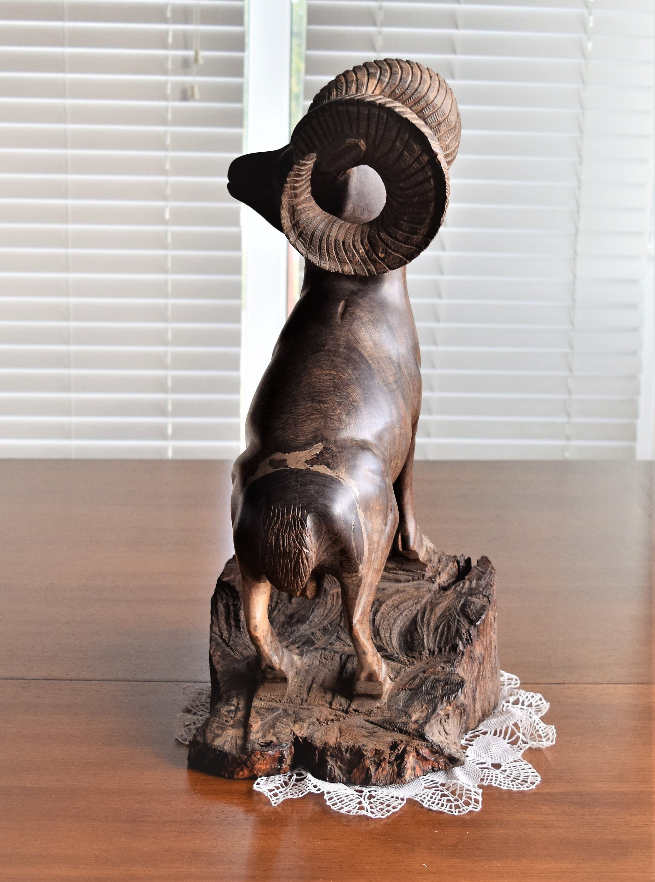 アンティーク雑貨 Ram Large Mahogany Bighorn Sheep Carving: Vintage Wood Ram Figurine - Etsy