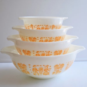 RARE Pyrex Amish Butterprint Cinderella Bowls: Orange Kitchen Bakeware Set