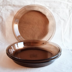 Set of 3 Pyrex Pie Baking Dishes /Glass Bakeware/ Glass Cookware/ Pyrex Pie Plates