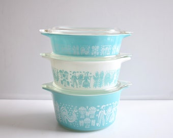 Pyrex Amish Butterprint Lidded Nesting Casseroles 471, 472 and 473 Turquoise and White