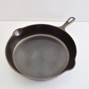 Griswold No 8 Pan Small Logo 704 F Vintage Cast Iron Cookware Stove Top Cookware Made in The USA