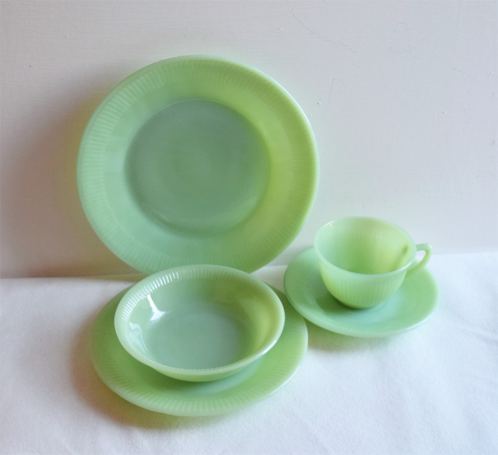 Fire King Jadeite Dinnerware Set of 5 Pieces/ 1 Table Place Etsy