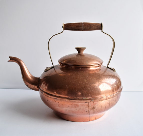 Théière en cuivre plaquée Tage fabriquée au Portugal vintage Copper  Housewares -  France