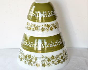 Set of 4 Spring Blossom Pyrex Mixing Bowls/Glass Bakeware/Pyrex Cookware/Kitchen Accessories