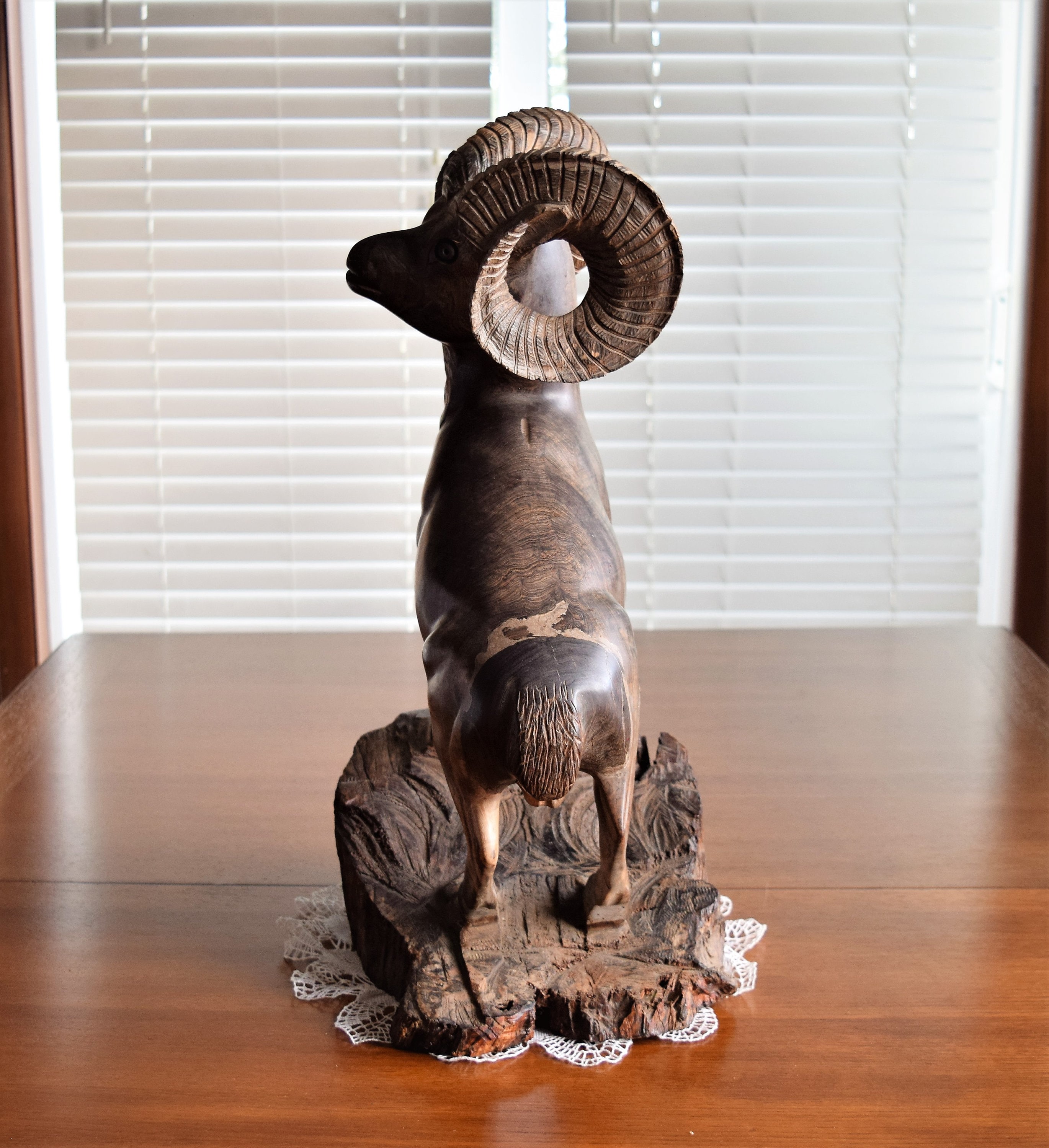 Large Mahogany Bighorn Sheep Carving: Vintage Wood Ram Figurine - Etsy