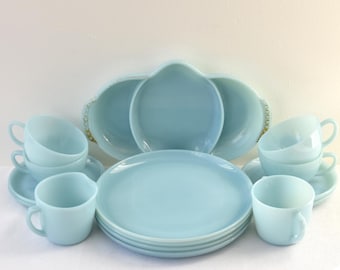 Vintage Fire King Turquoise Blue 3 Piece Nesting Ashtray Set - Etsy