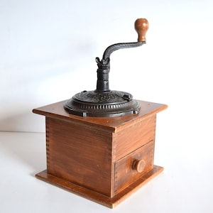 Large Wood and Cast Iron Coffee Grinder Novelty Kitchen