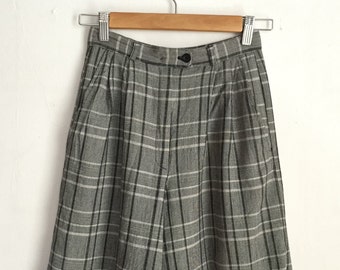 Vintage Plaid Bermuda Shorts, Vintage Shorts