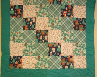 Handmade Christmas Baby Quilt: Teal Forest Patchwork (40" x 40")