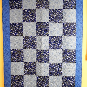 Lap Quilt, Throw Quilt, Handmade Lap Quilt, Blue Floral Lap Quilt, 48&quot; x 64&quot;